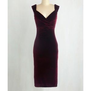 Mod Cloth Lady Love Song Dress in Burgundy Velvet